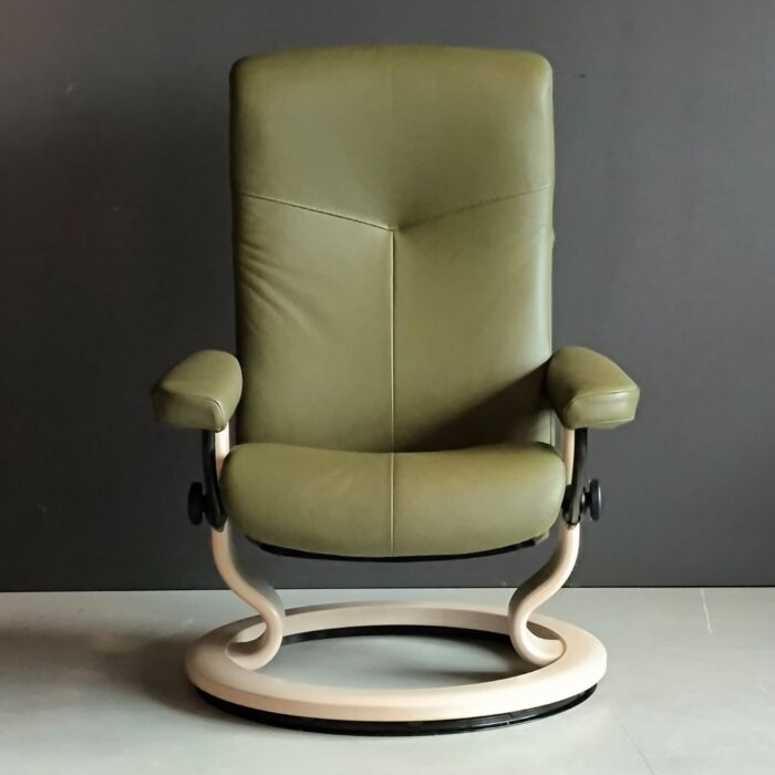 Showroom Stressless Dover Small Classic 