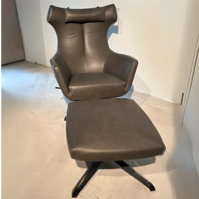 Design On Stock Fauteuil Nosto met Hoofdsteun en Voetenbank