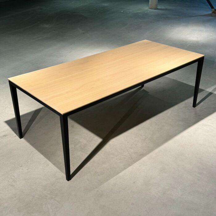 Kluskens Eettafel Scott