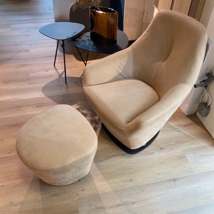 Leolux Cantate Clubfauteuil + Hocker